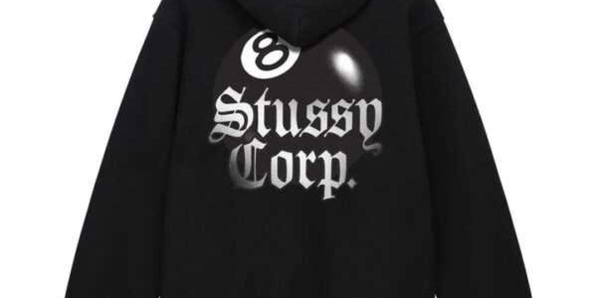 Stussy Hoodies: A Cultural Staple in Streetwear Fashion